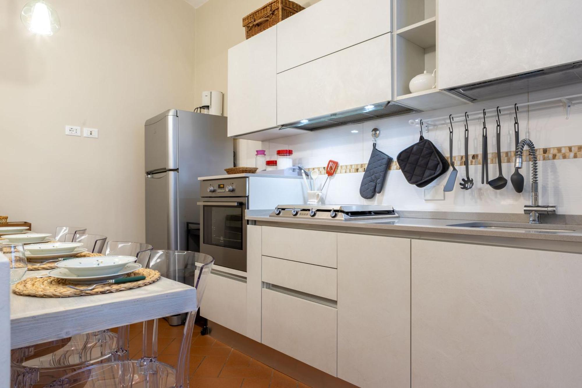 Sant'ambrogio Elegant Apartamento *